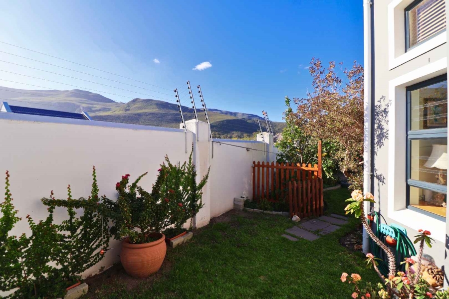 3 Bedroom Property for Sale in Sandbaai Western Cape